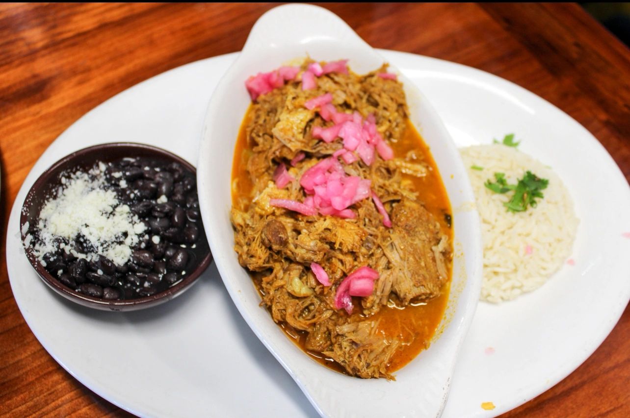 Kailey's Restaurant Salvadorean & Mexican Food showcase